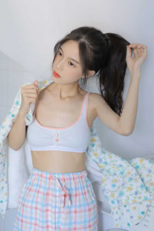 飞翔的魔女
